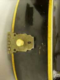 Gibson ES-175 1950 Sunburst project tailpiece-end.jpg